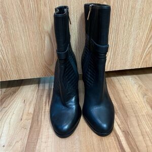 Vince Camuto Black Ankle Boots Size 9.5B